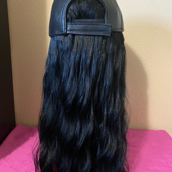 New black paten leather adjustable hat - Picture 2 of 9